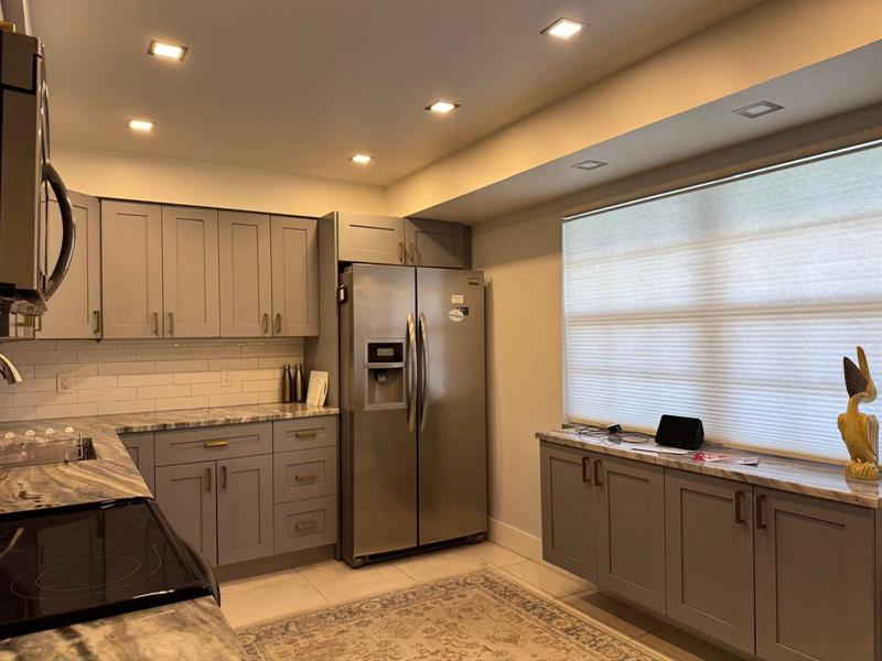 Details for 3510 Oaks Way  702, Pompano Beach, FL 33069