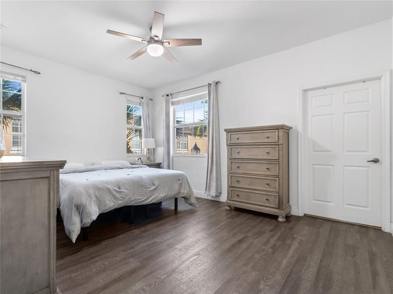 Image 13 of 29 For 14741 11th St