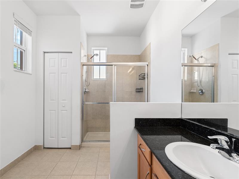 Image 15 of 29 For 14741 11th St