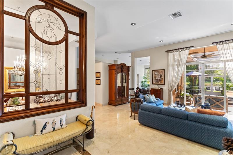 Image 12 of 55 For 942 Windward Way