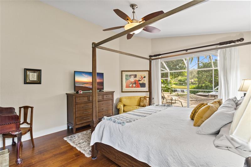 Image 27 of 55 For 942 Windward Way