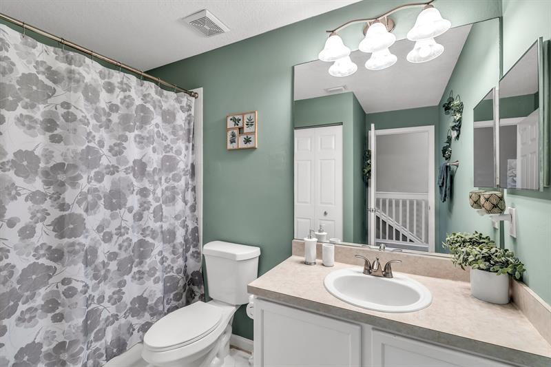 Image 22 of 34 For 9723 Lago Dr  9723