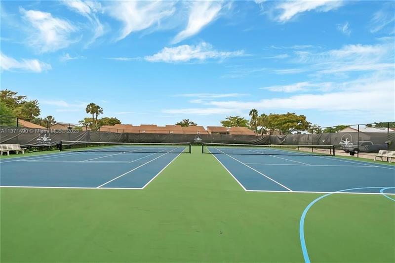 Image 22 of 25 For 8011 22nd Ct  8011