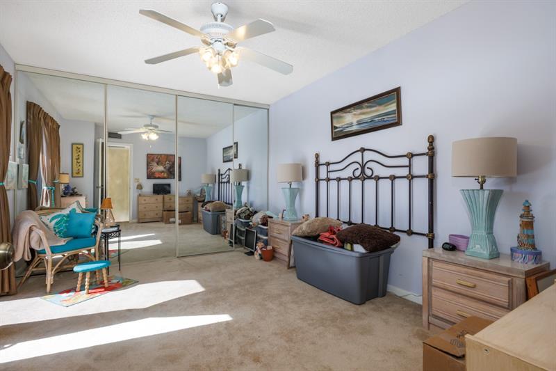 Image 20 of 32 For 6197 Riverboat Dr