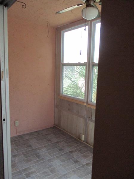 Image 22 of 25 For 8390 Lagos De Campo Blvd  304