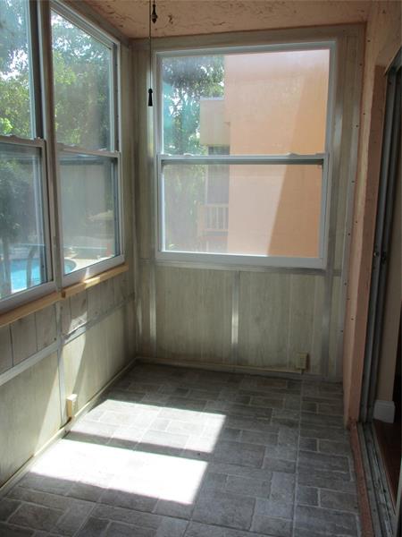 Image 23 of 25 For 8390 Lagos De Campo Blvd  304