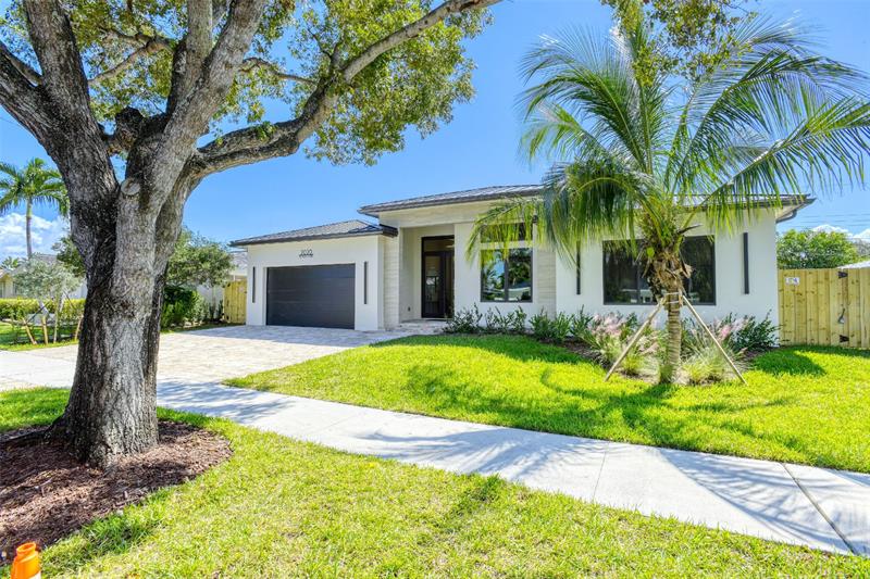 Image 3 of 45 For 2020 59th Ct