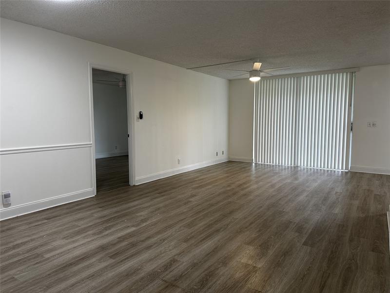 Image 5 of 21 For 6300 2nd Ave  103
