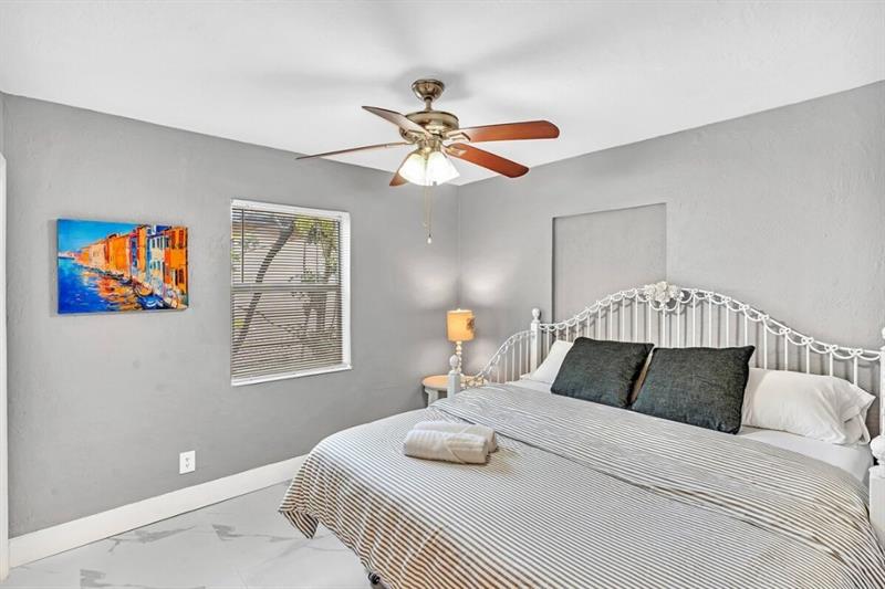 Image 14 of 22 For 253 7th St  A