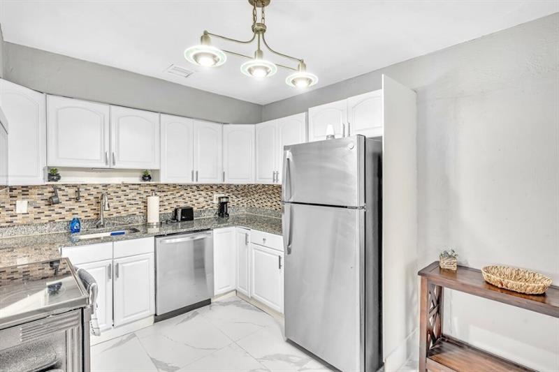Image 4 of 22 For 253 7th St  A