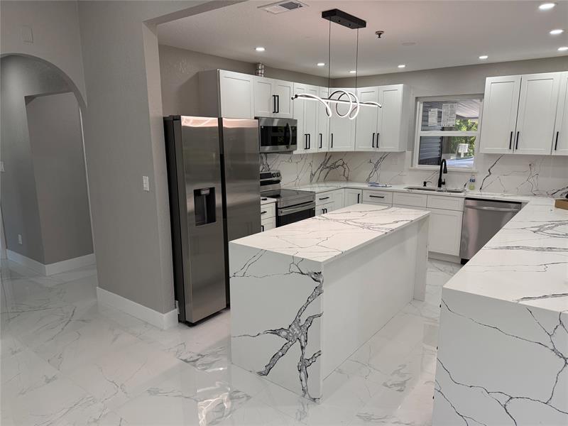 Image 10 of 40 For 603 Sunset Ave