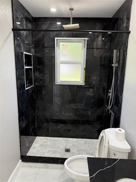 Image 16 of 40 For 603 Sunset Ave