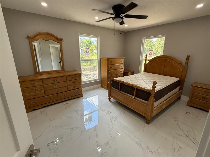 Image 19 of 40 For 603 Sunset Ave