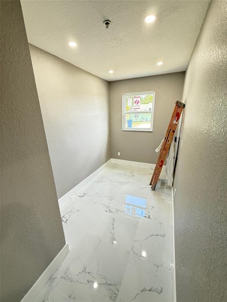 Image 29 of 40 For 603 Sunset Ave