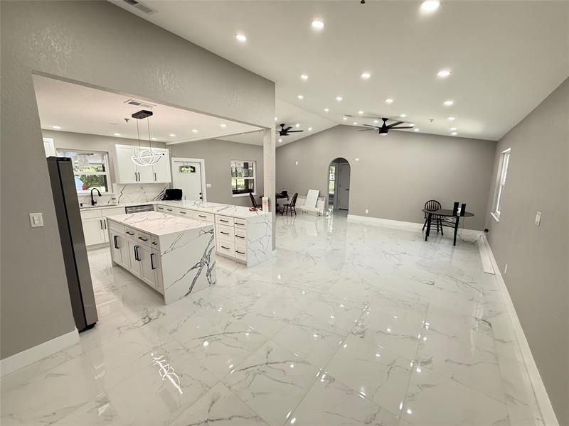 Image 6 of 40 For 603 Sunset Ave