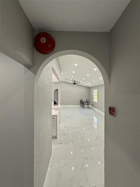 Image 8 of 40 For 603 Sunset Ave