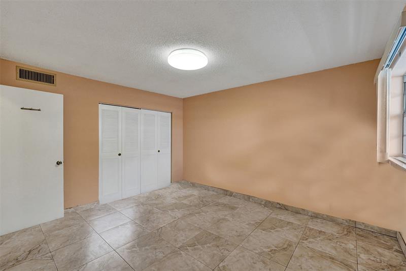 Image 18 of 25 For 2010 Fillmore St  202