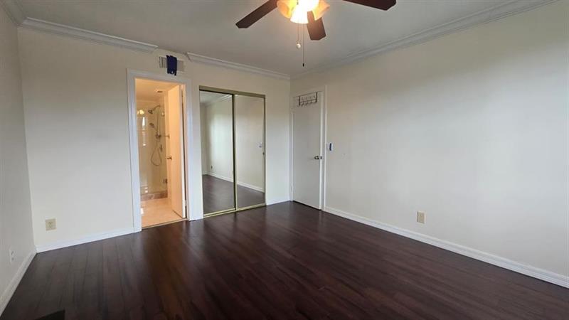 Image 15 of 33 For 8871 Wiles Road  202