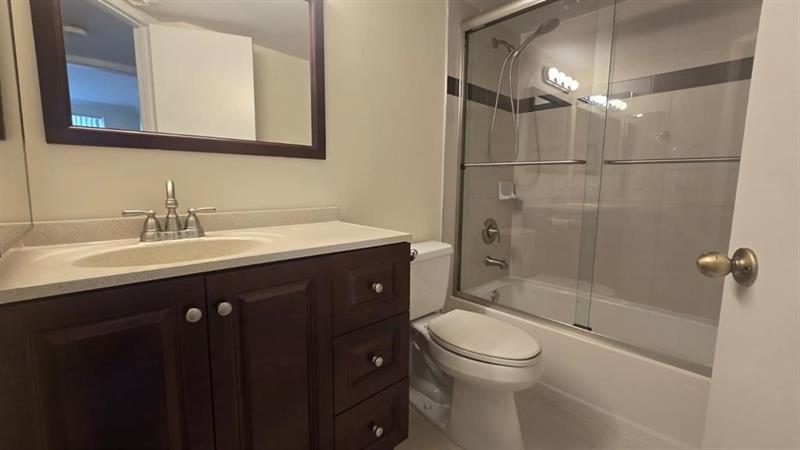 Image 9 of 33 For 8871 Wiles Road  202