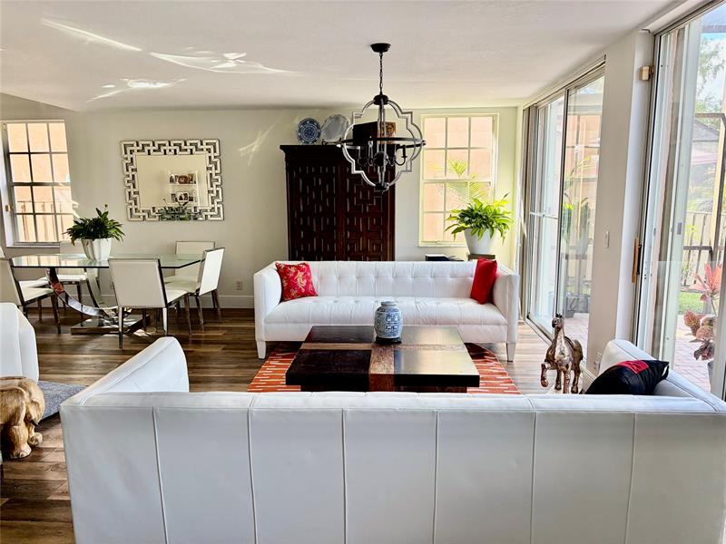 Image 9 of 66 For 10843 12th Ct