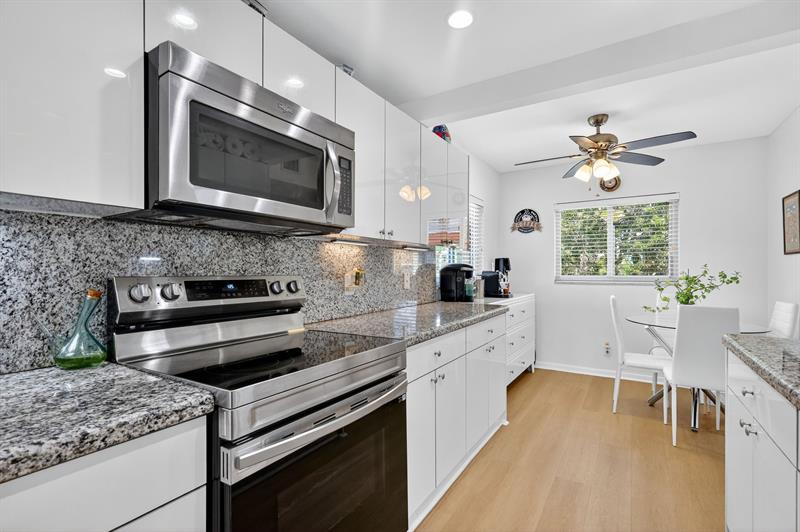 Image 13 of 48 For 13000 15th Ct  314u