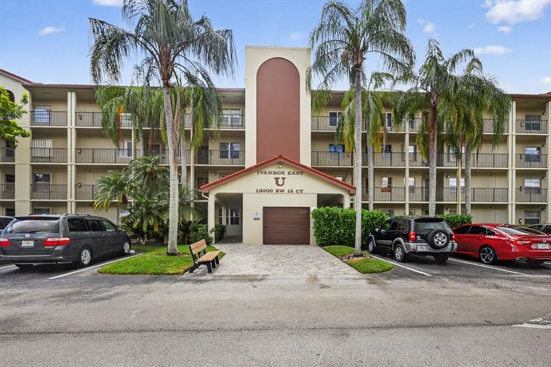 Image 3 of 48 For 13000 15th Ct  314u