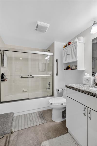 Image 40 of 48 For 13000 15th Ct  314u
