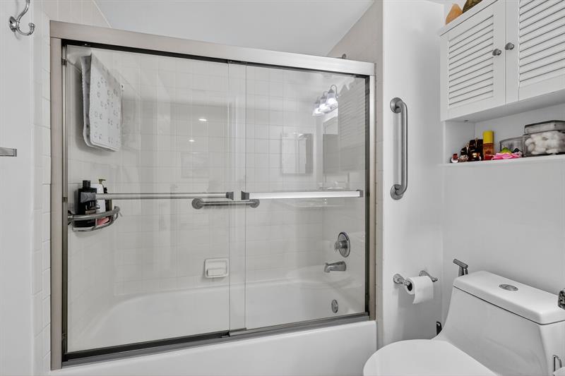 Image 41 of 48 For 13000 15th Ct  314u