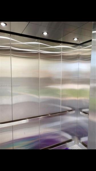 Image 5 of 18 For 500 2nd St  204