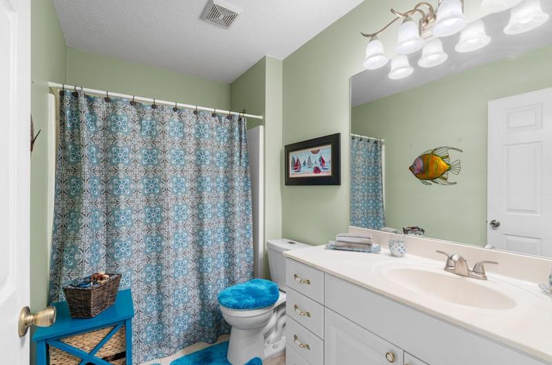Image 24 of 39 For 12816 Woodmill Dr