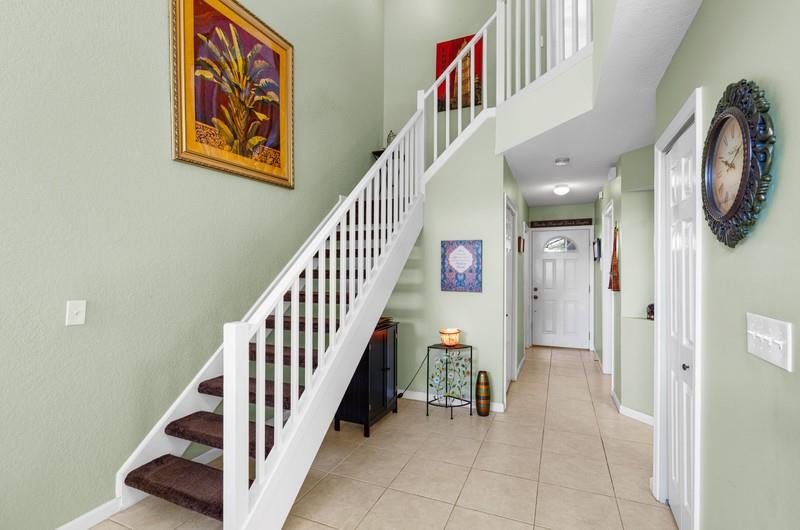 Image 6 of 39 For 12816 Woodmill Dr