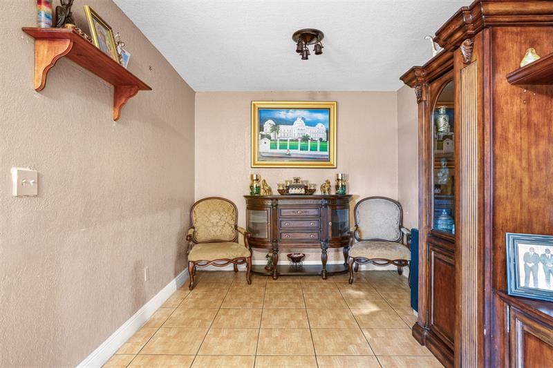 Image 10 of 38 For 45 212th St  