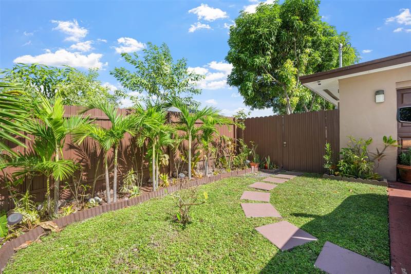 Image 32 of 38 For 45 212th St  