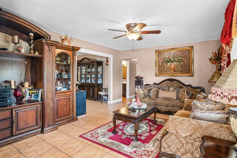 Image 7 of 38 For 45 212th St  