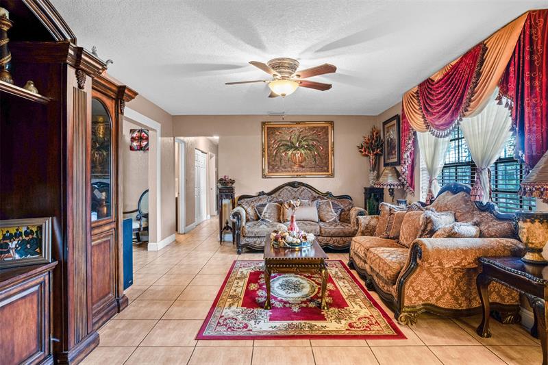 Image 8 of 38 For 45 212th St  