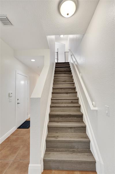 Image 14 of 54 For 228 6th Ct  228