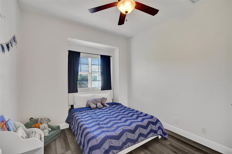 Image 42 of 54 For 228 6th Ct  228