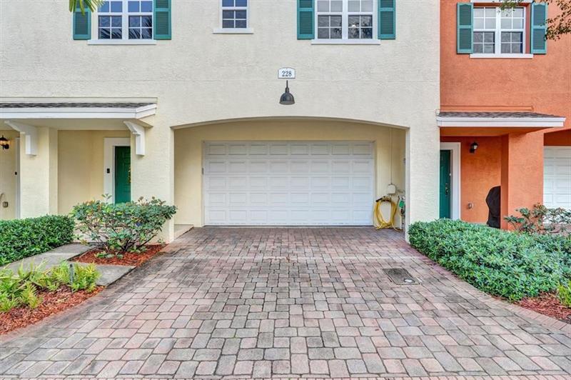 Image 51 of 54 For 228 6th Ct  228