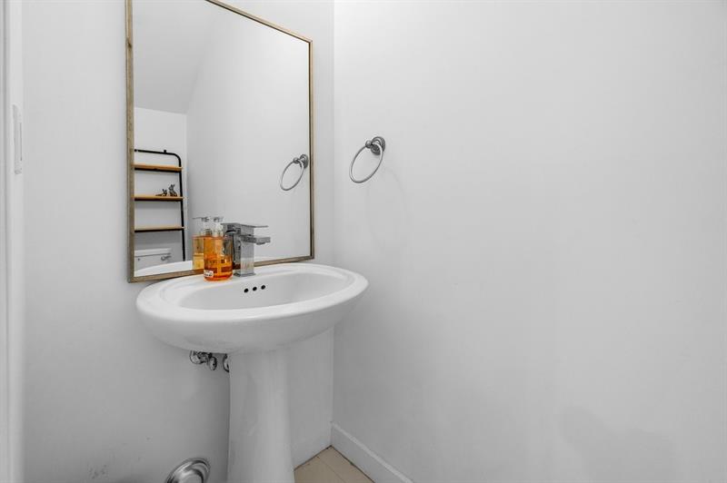 Image 12 of 44 For 1030 Crystal Way  104