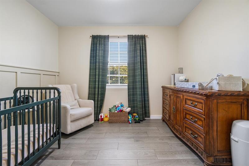 Image 20 of 44 For 1030 Crystal Way  104