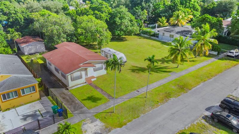 Image 3 of 35 For 23 116th St  