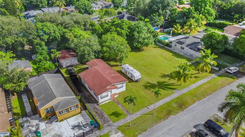 Image 4 of 35 For 23 116th St  