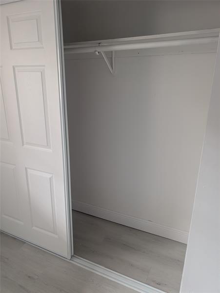 Image 18 of 20 For 5881 16th Pl  224