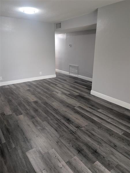 Image 3 of 22 For 5820 17th Pl  108