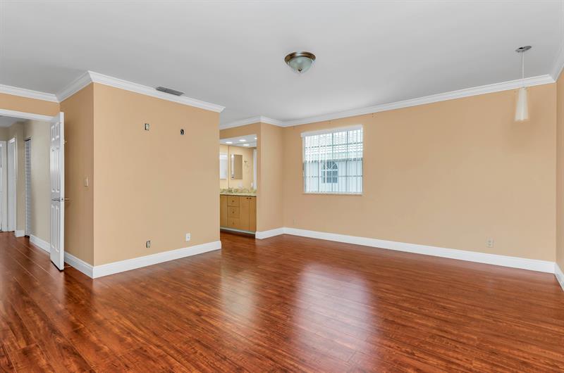 Image 11 of 15 For 5486 44th Way