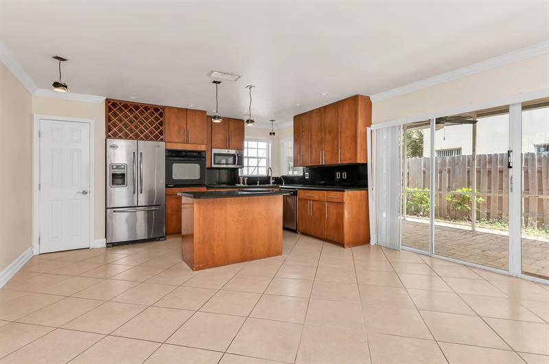 Image 4 of 15 For 5486 44th Way