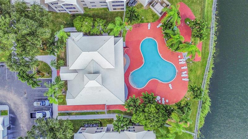 Image 29 of 47 For 2841 Oakland Forest Dr  106