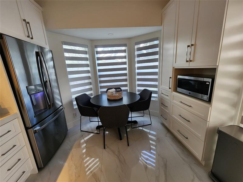 Image 16 of 57 For 1303 Seagrape Cir