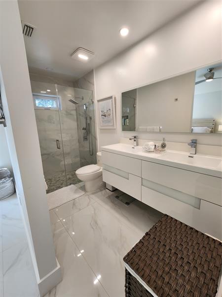 Image 43 of 57 For 1303 Seagrape Cir