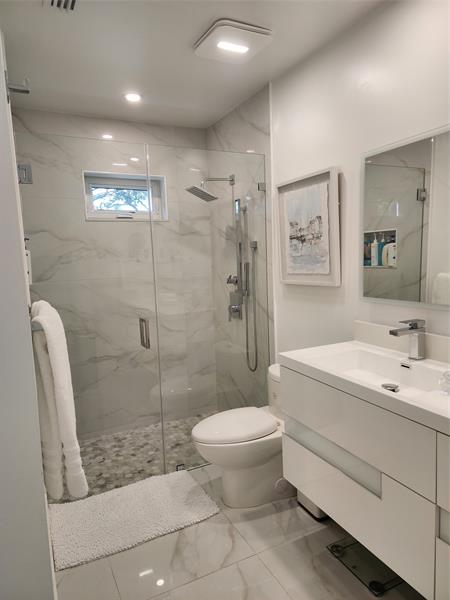 Image 45 of 57 For 1303 Seagrape Cir